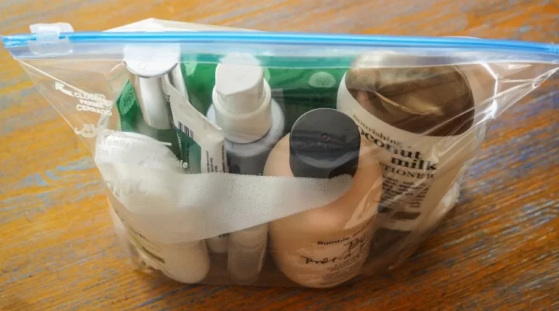 TSA lliquids bag