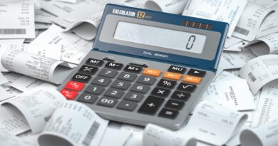 calculator and receipts